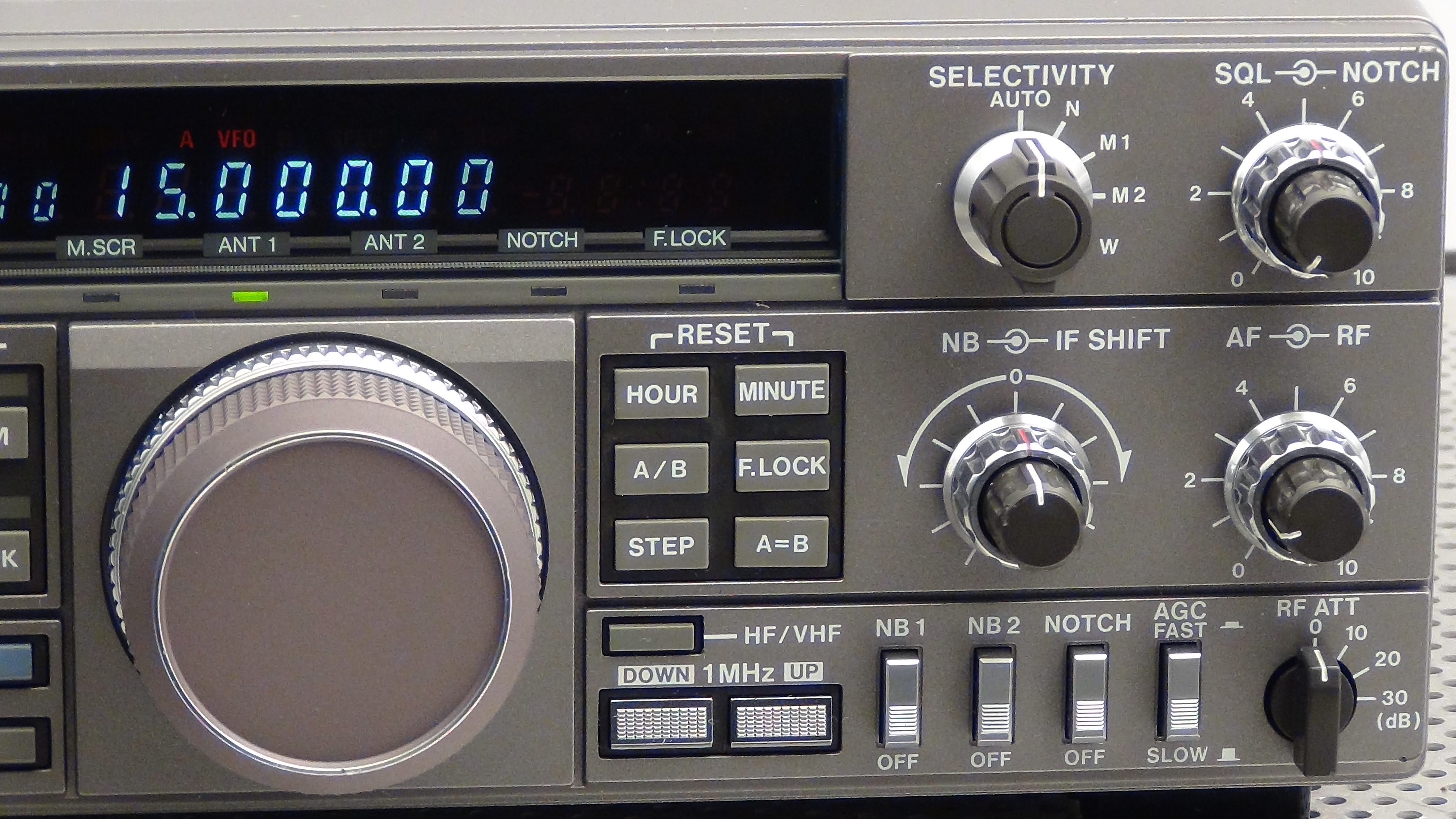 Kenwood R-5000 Receiver – Our Keybounce Fix has been Applied – Jahnke ...