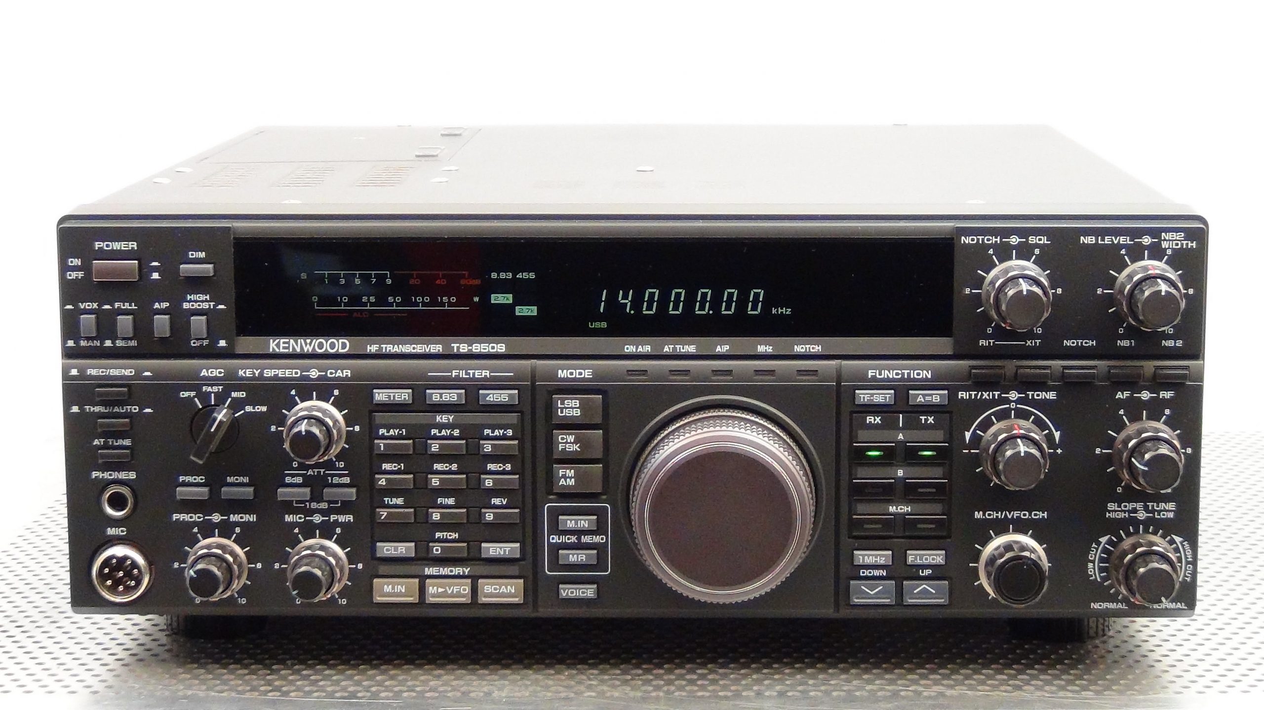 Kenwood TS-850SAT Transceiver – Jahnke Electronics