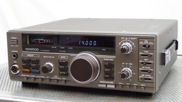 Kenwood TS-140s Transceiver