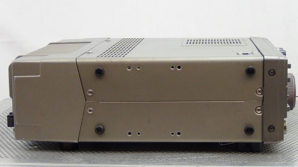 Kenwood TS440SAT Transceiver #4 - Image 8
