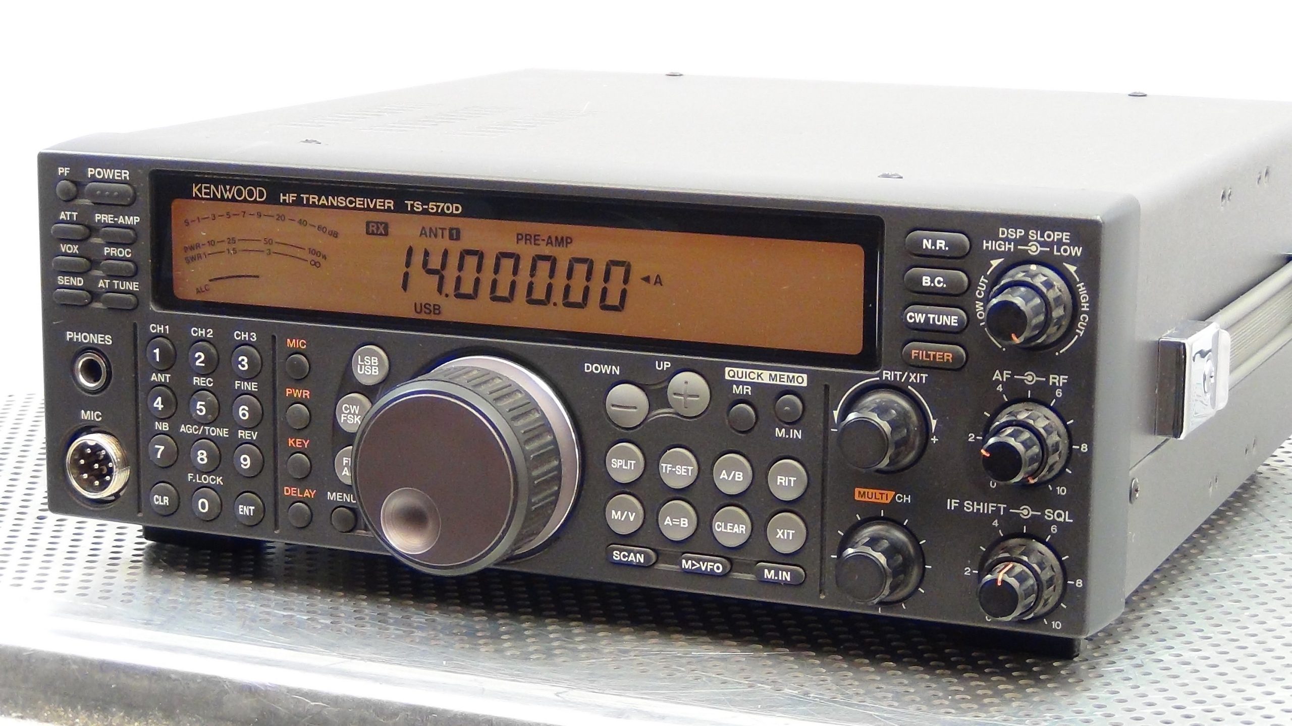 Kenwood TS-570D Transceiver