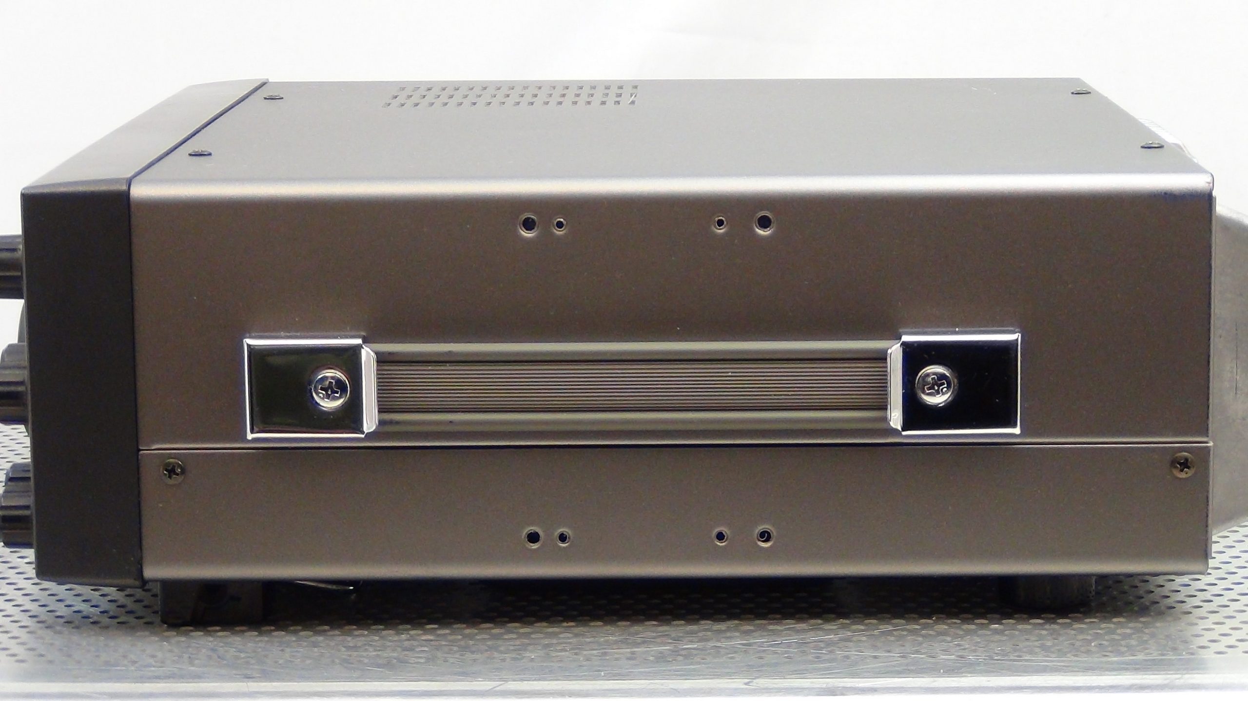 Kenwood TS-570D Transceiver - Image 8