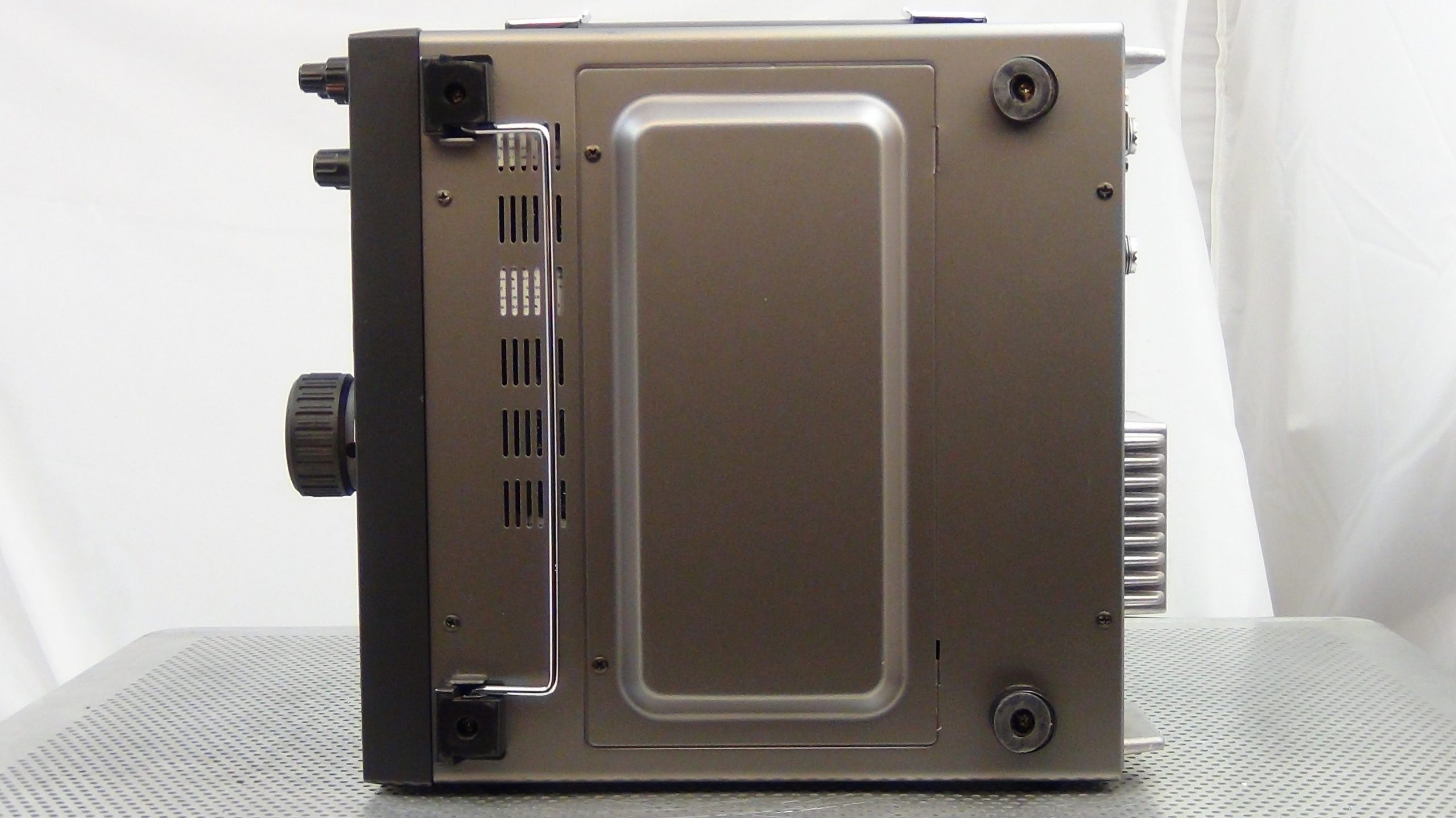 Kenwood TS-570D Transceiver - Image 5