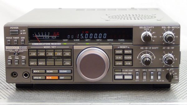 Kenwood R-5000 Receiver - Image 3