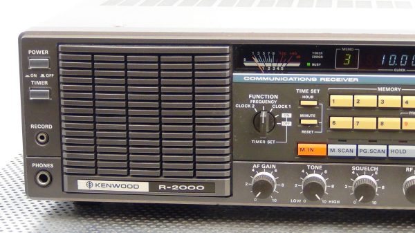 Kenwood R-2000 Receiver - Very Nice !! - Image 10