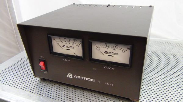 Astron RS-20M Power Supply