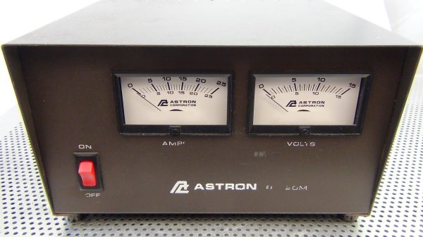 Astron RS-20M Power Supply - Image 3