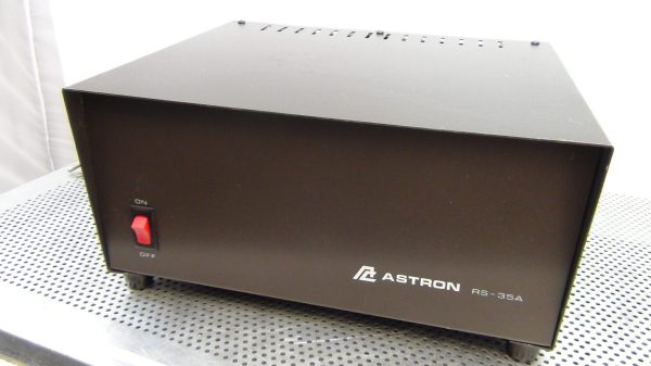 Astron RS-35A Power Supply