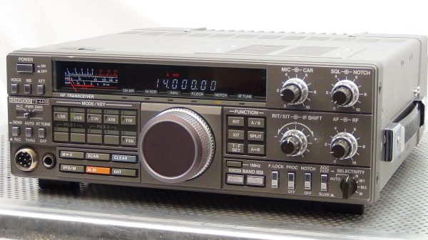 Kenwood TS440SAT Transceiver -2