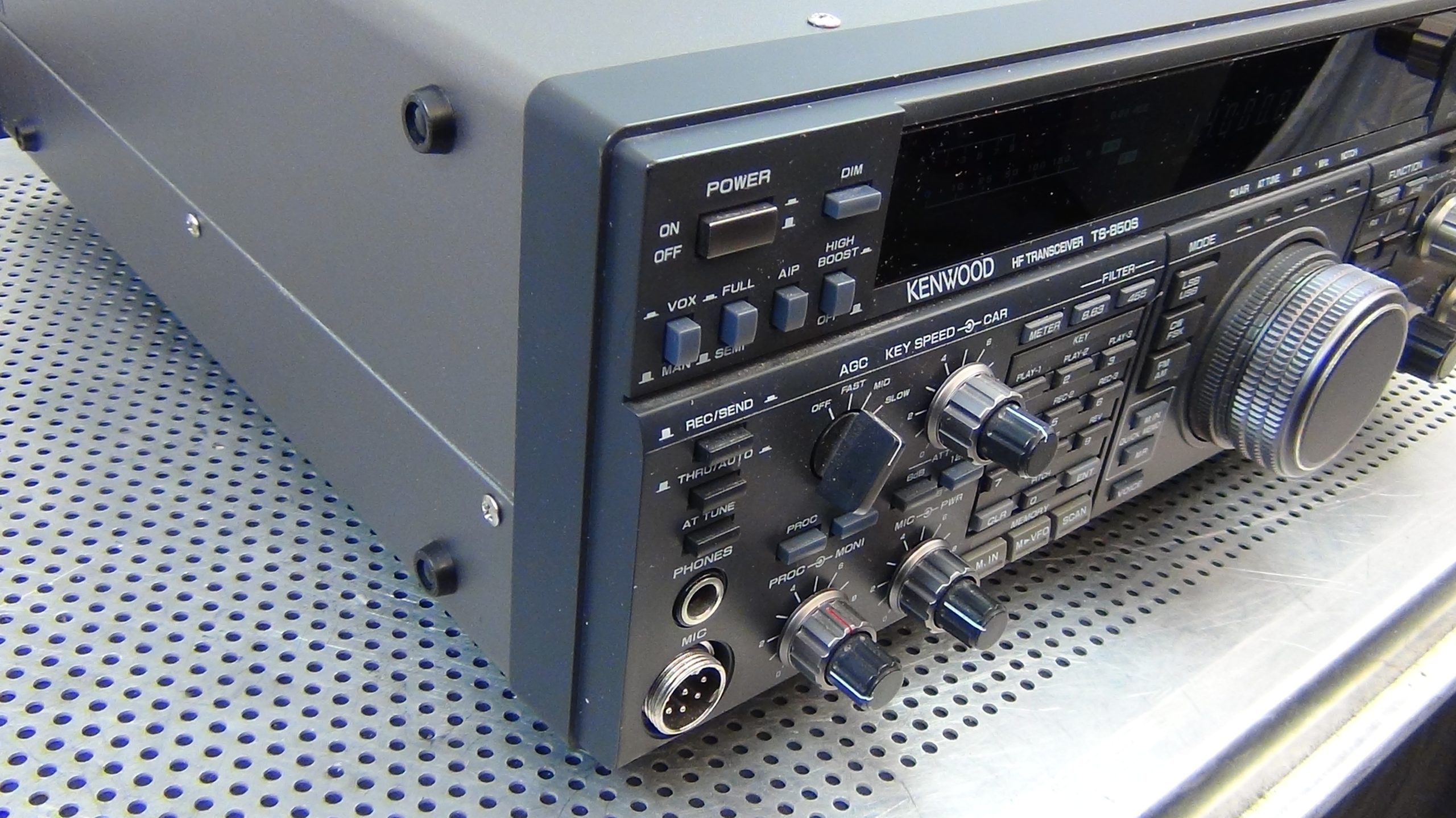 Kenwood TS-850SAT Transceiver #4 - Image 11