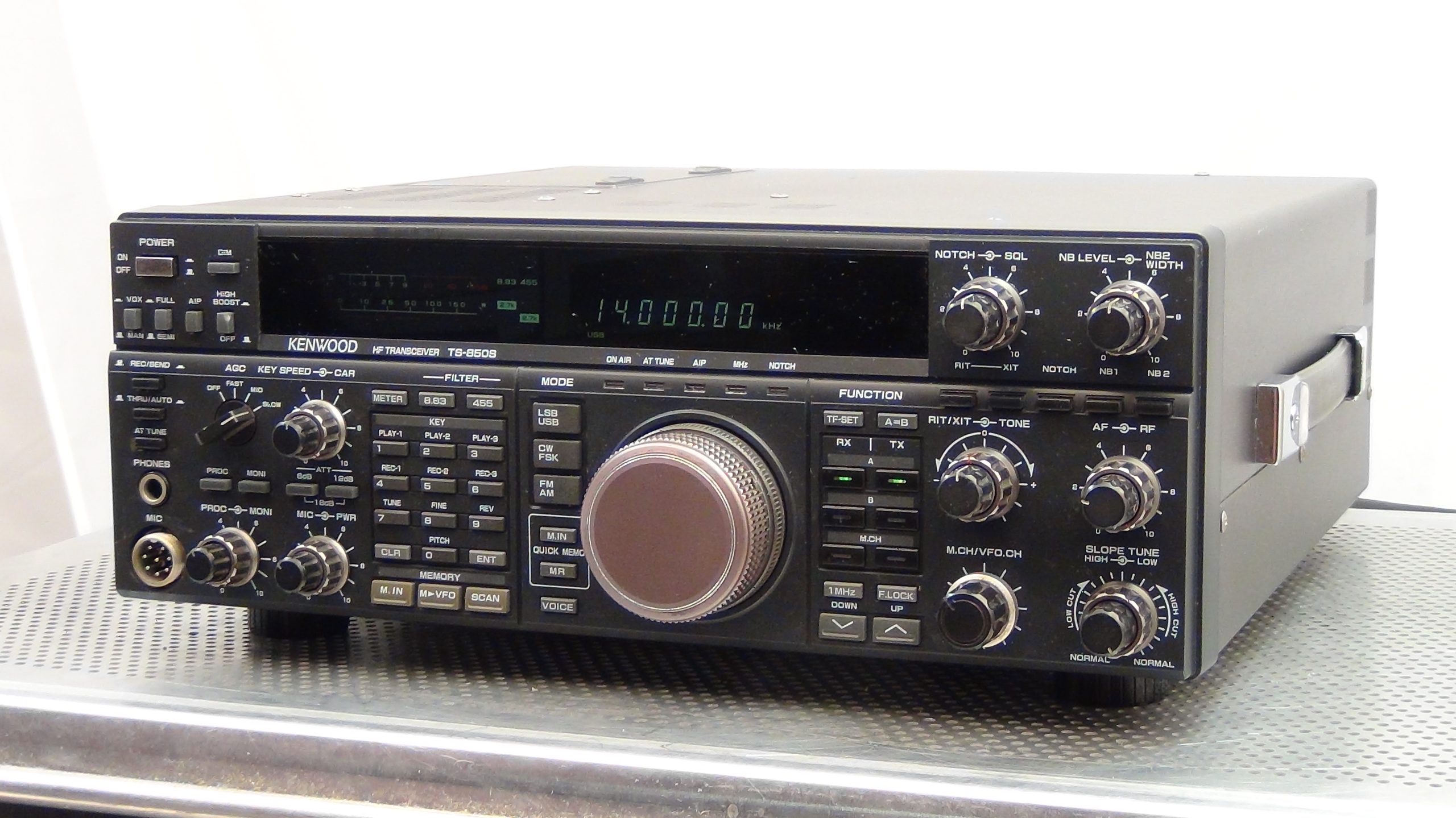 Kenwood TS-850SAT Transceiver #4 - Image 3